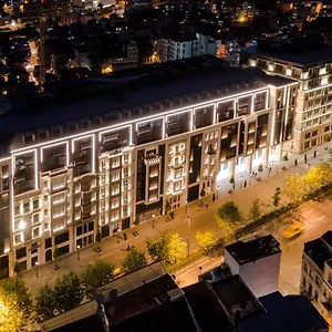Otel Garlon, İstanbul